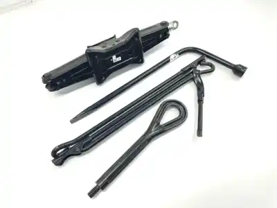 Pièce détachée automobile d'occasion cric hydraulique pour ford transit furgón 2.0 tdci références oem iam 2377130 kk3117080ba 