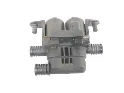 Pièce détachée automobile d'occasion pompe à eau pour bmw serie 5 berlina (e60) 530d références oem iam 64126927915