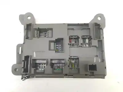 Second-hand car spare part fuse box unit for bmw x5 (e70) xdrive 30 d oem iam references 61146931687  6931687