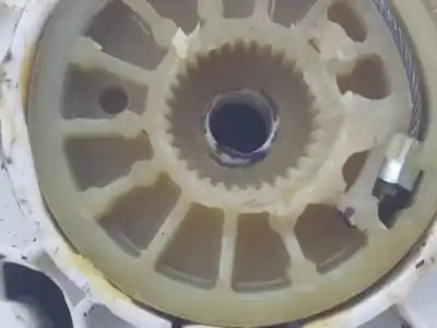 Second-hand car spare part passenger side right window regulator for bmw x5 (e70) xdrive 30 d oem iam references 51337166380  51337166380