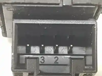 Peça sobressalente para automóvel em segunda mão botão / interruptor elevador vidro traseiro direito por seat leon st (5f8) 1.6 tdi referências oem iam 5g0959855q