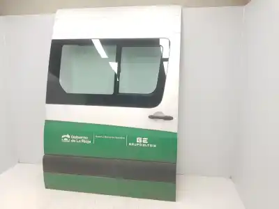 Pièce détachée automobile d'occasion porte côté droit pour mercedes-benz sprinterii caja cerrada (desde 01.06) 2.1 cdi cat références oem iam a9067307405 a9067307405 color blanco 9147 