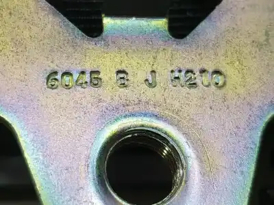 Second-hand car spare part rear right seat belt for seat leon (5f1) 1.6 tdi oem iam references 5f0857805  5f0857805