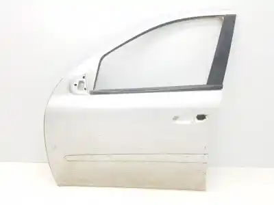 Second-hand car spare part left front door for clase c clase m 3.0 cdi oem iam references a1647200105