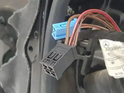 Автозапчастина б/у двері задні ліві для mercedes-benz clase c (w203) c 220 cdi (203.008) посилання на oem iam a2037300705  a2037300705
