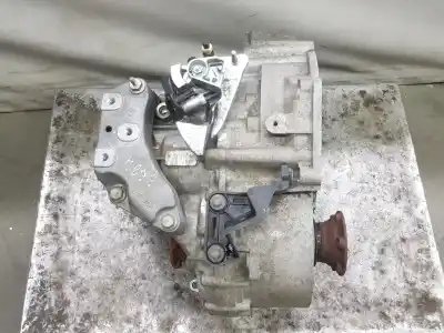 Second-hand car spare part gearbox for volkswagen tiguan 2.0 tdi oem iam references nfz 02q300048t 