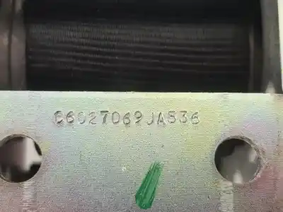 Peça sobressalente para automóvel em segunda mão cinto de segurança traseiro esquerdo por dacia duster (hs_) 1.5 dci referências oem iam 8200751262  8200751262