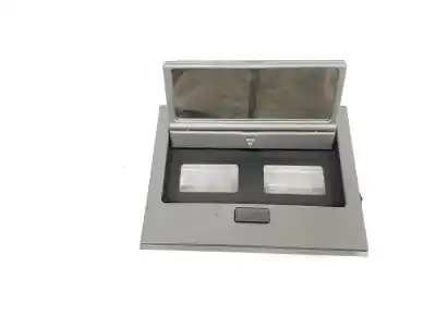 Автозапчастина б/у внутрішне світло для bmw 7 (e65, e66, e67) 735 i, li посилання на oem iam 51447018903  7018903