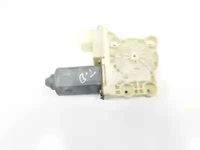 Автозапчастина б/у двигатель заднього правого скла для bmw 7 (e65, e66, e67) 735 i, li посилання на oem iam 67628382002