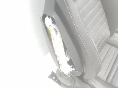 Second-hand car spare part complete seat set for opel corsa e 1.4 16v turbo oem iam references   