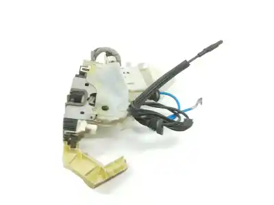 Second-hand car spare part rear right door lock for clase c clase e lim. 2.1 cdi oem iam references a2047301435  a2047301435