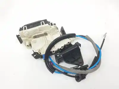 Автозапчастина б/у замок дверей заднього лівого для clase c clase c familiar 2.1 cdi посилання на oem iam a2047301335  a2047301335