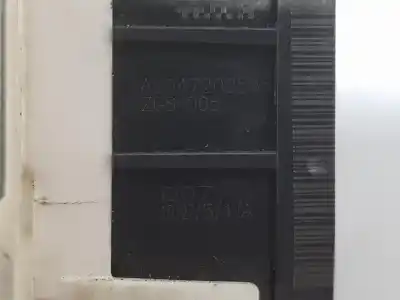 Second-hand car spare part left front door lock for clase c clase e lim. 2.1 cdi oem iam references a2047202535  a2047202535
