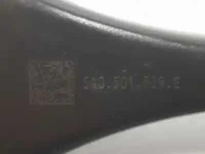 Автозапчастина б/у правий задний кронштейн для volkswagen tiguan (ad1, ax1) 2.0 tdi посилання на oem iam 5q0501529e  5q0501529e