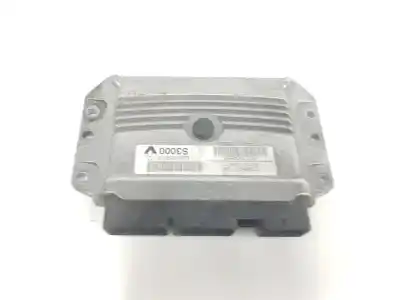Second-hand car spare part ecu engine control for renault megane ii sedán (lm0/1_) 1.6 16v (lm1r lm0c) oem iam references 8200509516