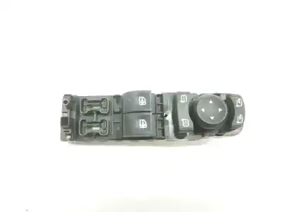 Pièce détachée automobile d'occasion commande de lève vitre avant gauche pour renault megane ii coupe 1.5 dci diesel références oem iam 809610009r 809610009r 