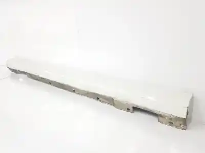 Автозапчастина б/у бічна сподниця для clase c clase c familiar 2.1 cdi посилання на oem iam a2046981354  a2046981354