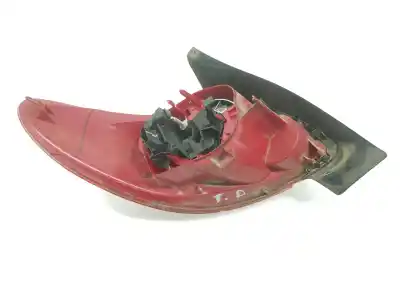 Pezzo di ricambio per auto di seconda mano luci posteriori destra per peugeot 206 berlina 1.4 hdi riferimenti oem iam 6351s0 6351s0 