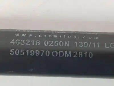 Автозапчасти б/у амортизатор капота за alfa romeo giulietta (940_) 2.0 jtdm (940.fxl1a) ссылки oem iam 50519970  50519970