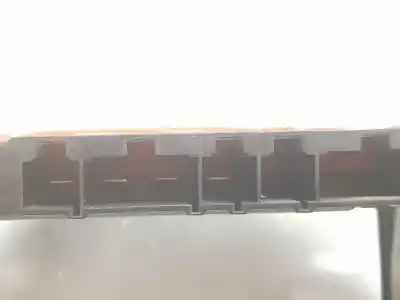 Second-hand car spare part fuse box unit for bmw 3 (e90) 318 d oem iam references 61146942912  6942912