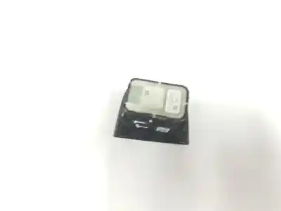 Peça sobressalente para automóvel em segunda mão botão / interruptor elevador vidro traseiro esquerdo por clase c clase c lim. 2.1 cdi referências oem iam a2059051513  a2059051513