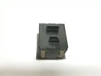 İkinci el araba yedek parçası uyari için bmw 3 (e90) 318 d oem iam referansları 61319132421