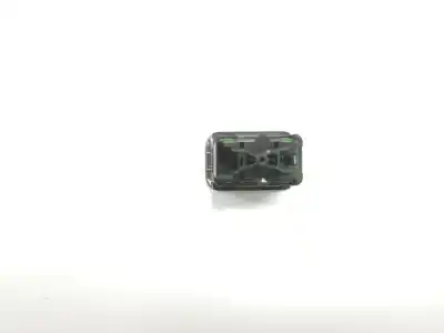 Second-hand car spare part left front power window switch for clase c clase e lim. 2.1 cdi oem iam references a2049055502  a2049055502