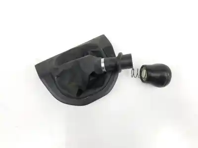 Pezzo di ricambio per auto di seconda mano pomello della leva del cambio per volkswagen t6 bus caravelle comfortline 4motion riferimenti oem iam 7e0711113j
