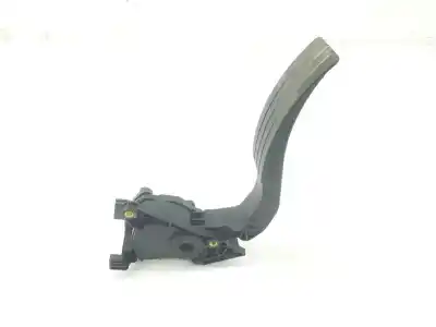 Second-hand car spare part accelerator pedal for renault clio iv expression oem iam references 180029347r  180029347r