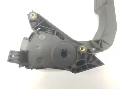 Second-hand car spare part accelerator pedal for renault clio iv expression oem iam references 180029347r  180029347r