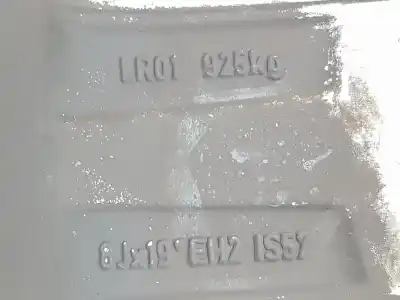 Автозапчастина б/у шина для land rover range rover (lm) 3.6 td v8 посилання на oem iam rrc502640