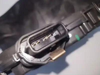 Pezzo di ricambio per auto di seconda mano serratura porta anteriore sinistra per renault trafic furgón 1.6 dci diesel riferimenti oem iam 805032854r 805032854r 