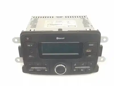 Second-hand car spare part audio system / radio cd for dacia duster 1.5 dci d fap oem iam references 281153513r 281153513r 