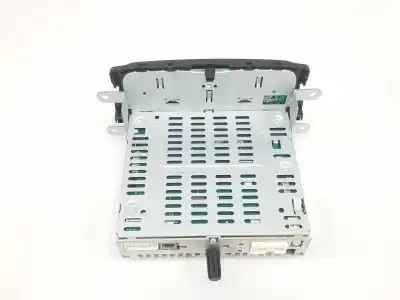 Second-hand car spare part audio system / radio cd for dacia duster 1.5 dci d fap oem iam references 281153513r 281153513r 