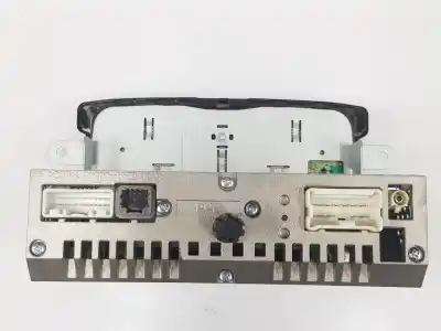 Second-hand car spare part audio system / radio cd for dacia duster 1.5 dci d fap oem iam references 281153513r 281153513r 