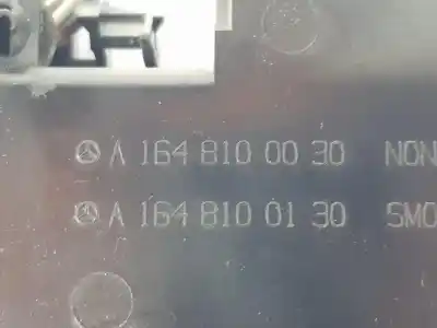 Автозапчастина б/у попільничка для clase c clase m 3.0 cdi посилання на oem iam a1648100130  a1646801117