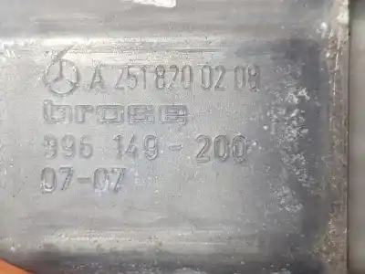 Автозапчастина б/у двигатель заднього правого скла для clase c clase m 3.0 cdi посилання на oem iam a2518200208  0130822280
