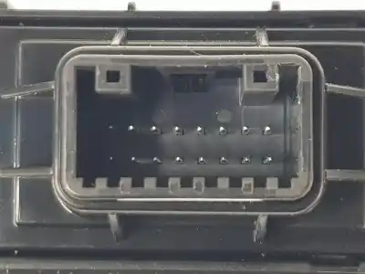Автозапчасти б/у предупреждение за hyundai tucson (tl, tle) 1.6 gdi ссылки oem iam 93700d7100gu  93700d7100gu