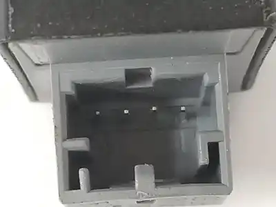 Автозапчасти б/у управление задними левыми стеклами за seat exeo st (3r5) (2009>) 2.0 tdi ссылки oem iam 8e0959855a  8e0959855a