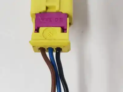 Second-hand car spare part front left side airbag for seat exeo st (3r5) (2009>) 2.0 tdi oem iam references 3r0880241b  3r0880241b