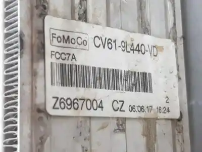 Автозапчастина б/у інтеркулер для ford focus lim. 1.0 ecoboost посилання на oem iam 2026747  cv619l440vd