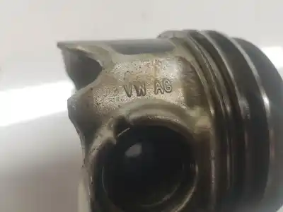 Автозапчасти б/у поршень за seat leon (5f1) 1.6 tdi ссылки oem iam 04l107065d  04l107065d