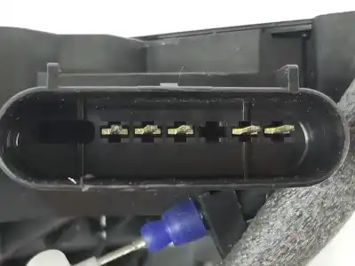 Автозапчастина б/у замок передніх дверей лівий для ford focus lim. 1.0 ecoboost посилання на oem iam 2070970  bm5aa21813ag