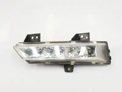 Pezzo di ricambio per auto di seconda mano faro anteriore destro per renault megane iii berlina 5 p 1.2 16v riferimenti oem iam 266002887r 266002887r 