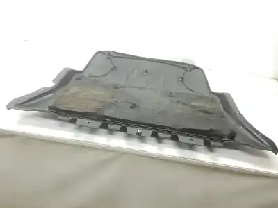 Pièce détachée automobile d'occasion protection de compartiment moteur pour seat leon 2.0 tdi références oem iam 5wa825236d 5wa825236d 