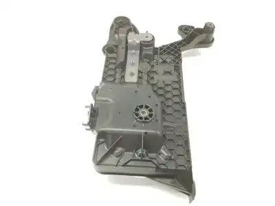 Second-hand car spare part medium for cupra leon 2.0 tdi oem iam references 5wa915331  5wa915331