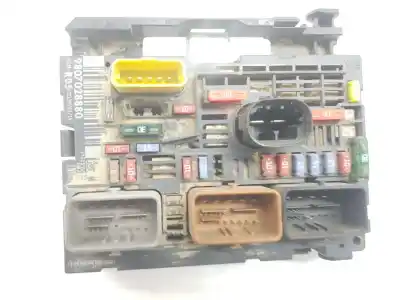 Peça sobressalente para automóvel em segunda mão caixa de fusíveis e relés por peugeot partner kasten 1.6 16v hdi fap referências oem iam 9807028880 9807028780 