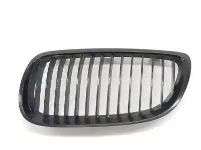 Second-hand car spare part front grille for bmw serie 3 coupe (e92) 3.0 24v turbo oem iam references 51137157277