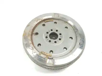 Автозапчасти б/у двигатель маховик за volkswagen passat variant (cb5) business ссылки oem iam 05l105266k