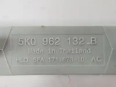 Peça sobressalente para automóvel em segunda mão sensor por volkswagen passat variant 2.0 tdi referências oem iam 5k0962132b  5k0962132b